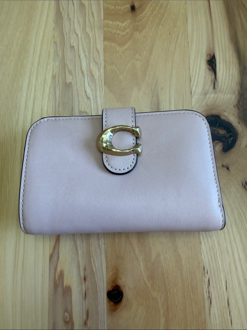 Coach Tabby Wallet in Cream with Hammered C